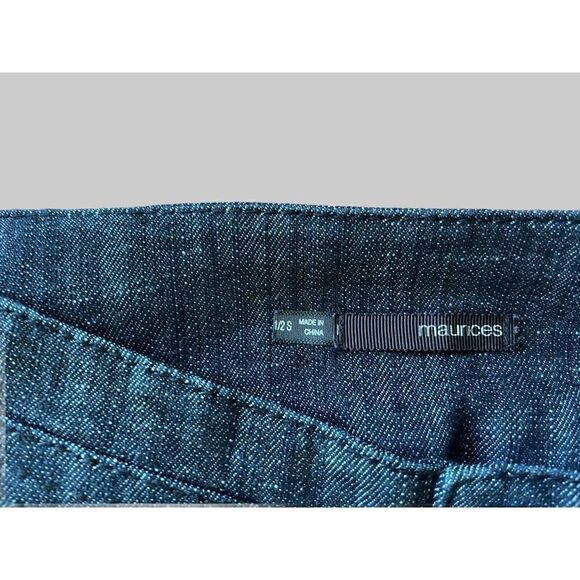 Maurices Women’s Flare Leg Jeans 1/2 Regular Blue Dark Wash Size S - Picture 6 of 10